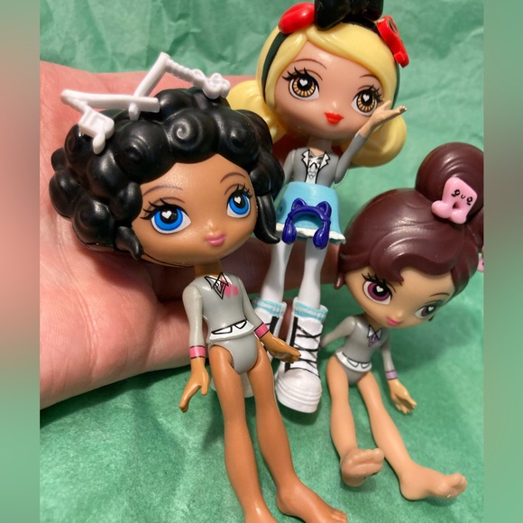 B1G2 - Kuu Kuu Harajuku Mini Fashion Dolls - Set of 3 - Buy 1, Get 2 FREE - Picture 2 of 13